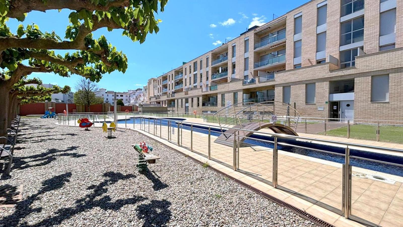 Puigmal Apartment Empuriabrava Exterior photo